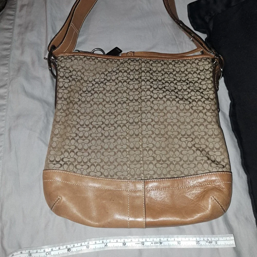 CLASSIC Coach Brown & Camel leather thick straps large buckles